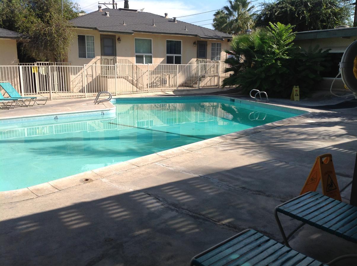 Elsinore Hotsprings Motel Lake Elsinore Esterno foto